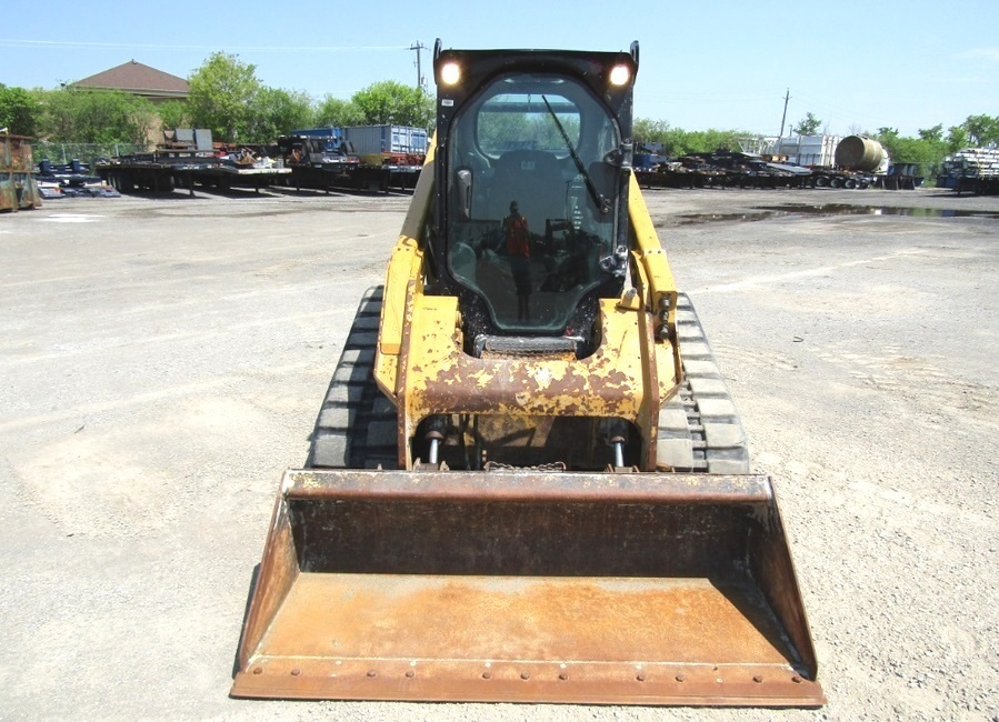 2017 CATERPILLAR 289D in Aldie, VA