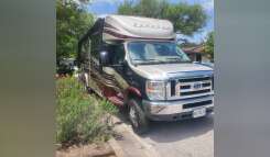 2014 Coachmen CONCORD 300TS RV