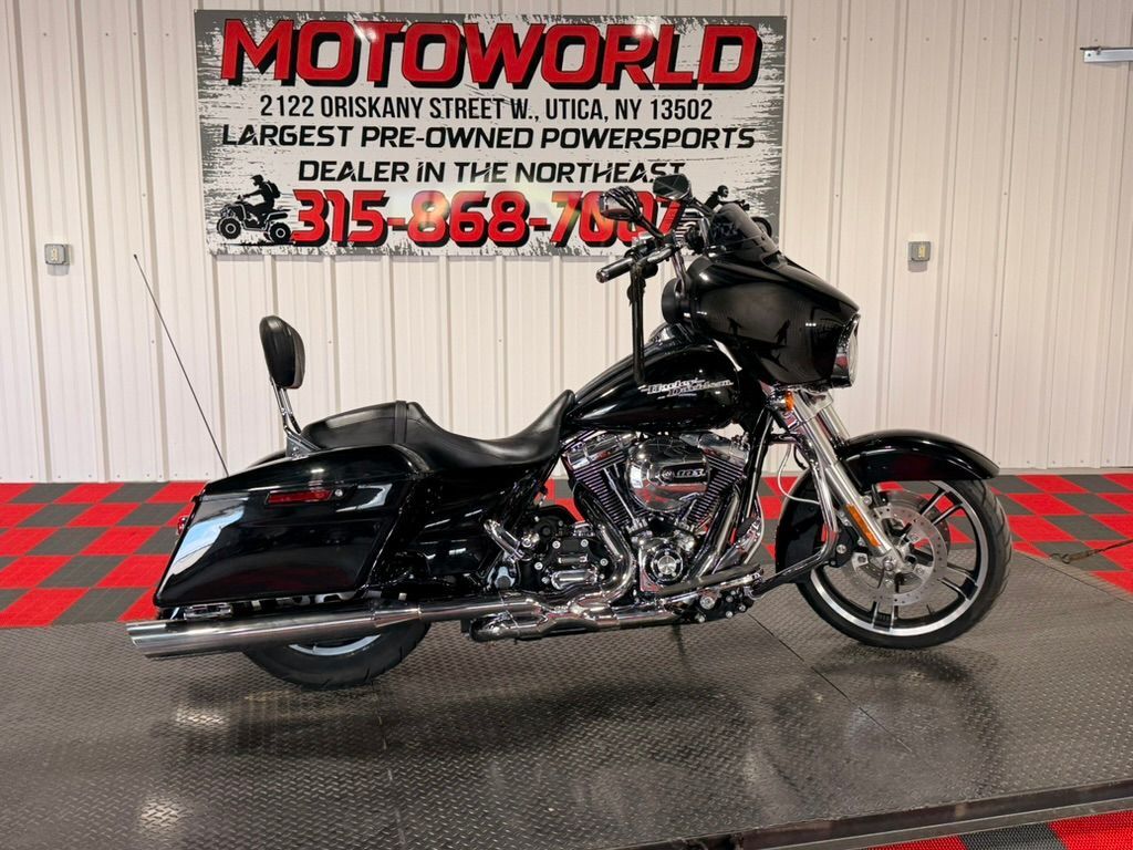 2014 Harley-Davidson Street Glide® in Utica, NY