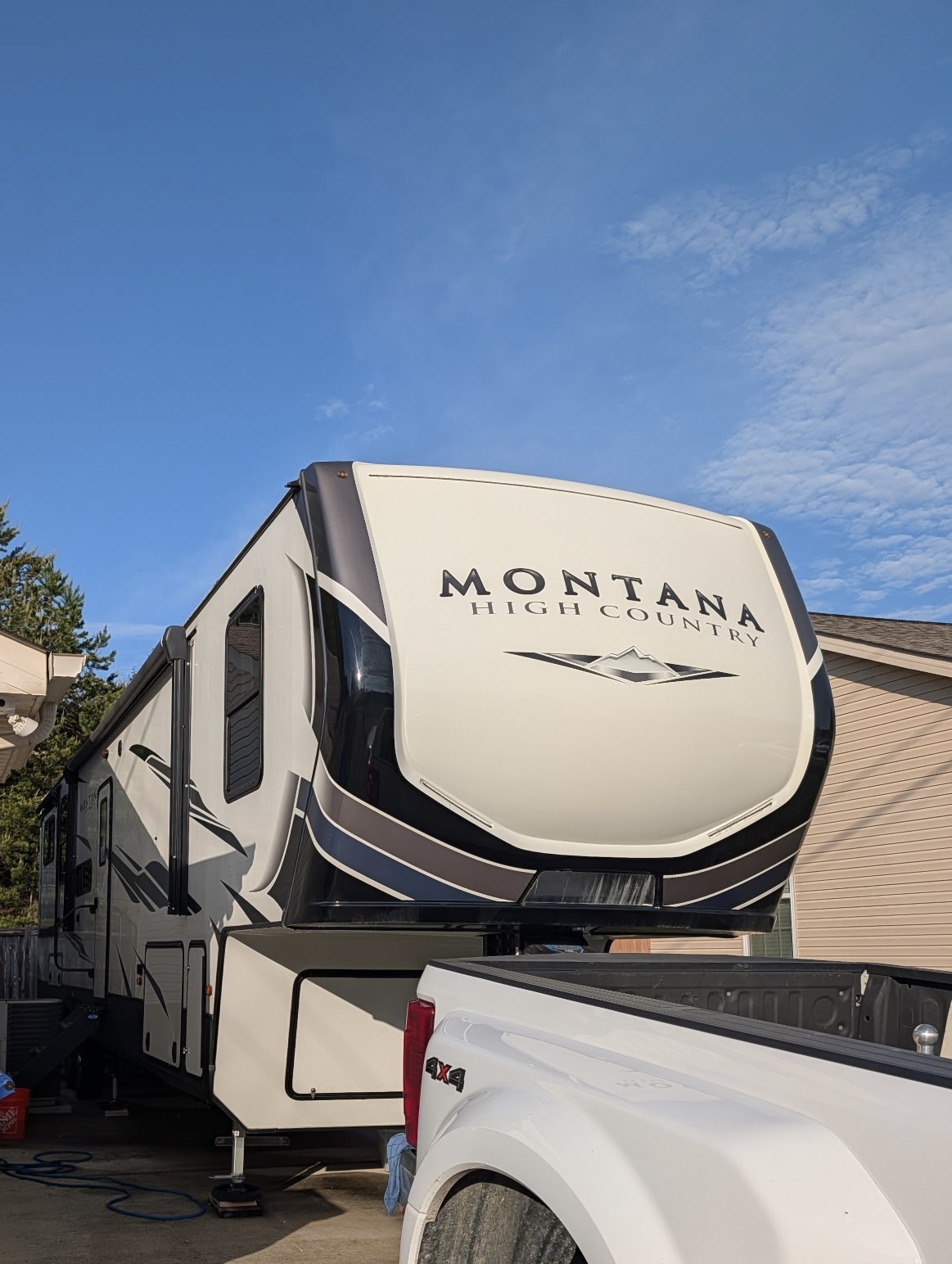 2021 Keystone MONTANA HIGH COUNTRY 373RD RV