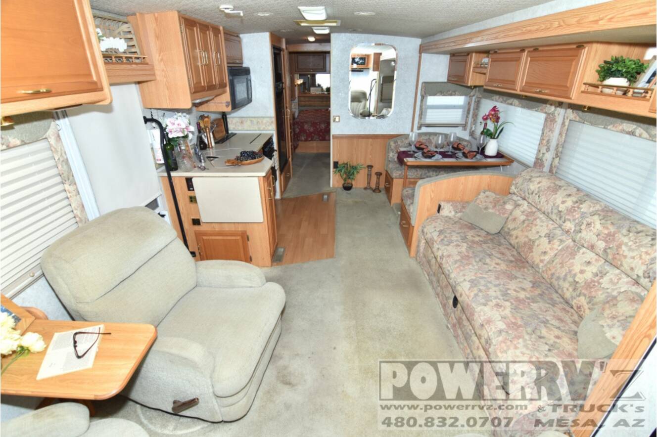 A photo of this 2001 Winnebago Adventurer 32V