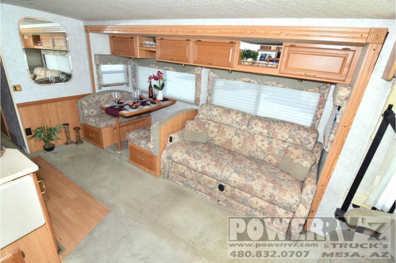 A photo of this 2001 Winnebago Adventurer 32V