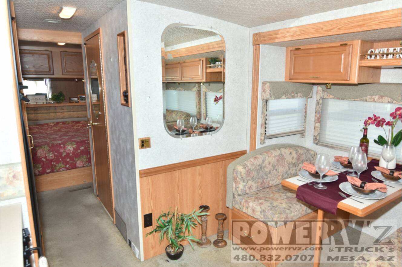 A photo of this 2001 Winnebago Adventurer 32V