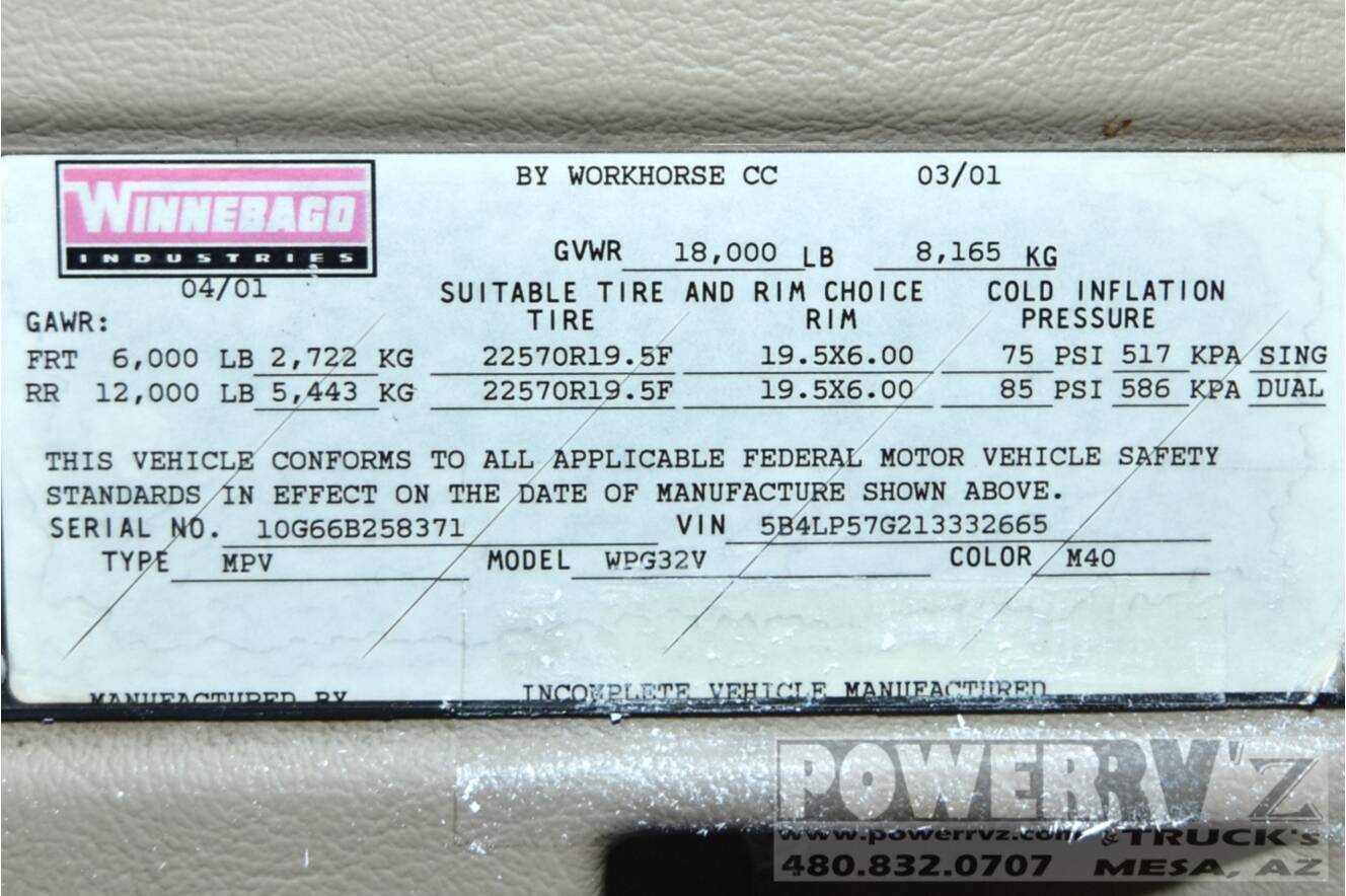 A photo of this 2001 Winnebago Adventurer 32V