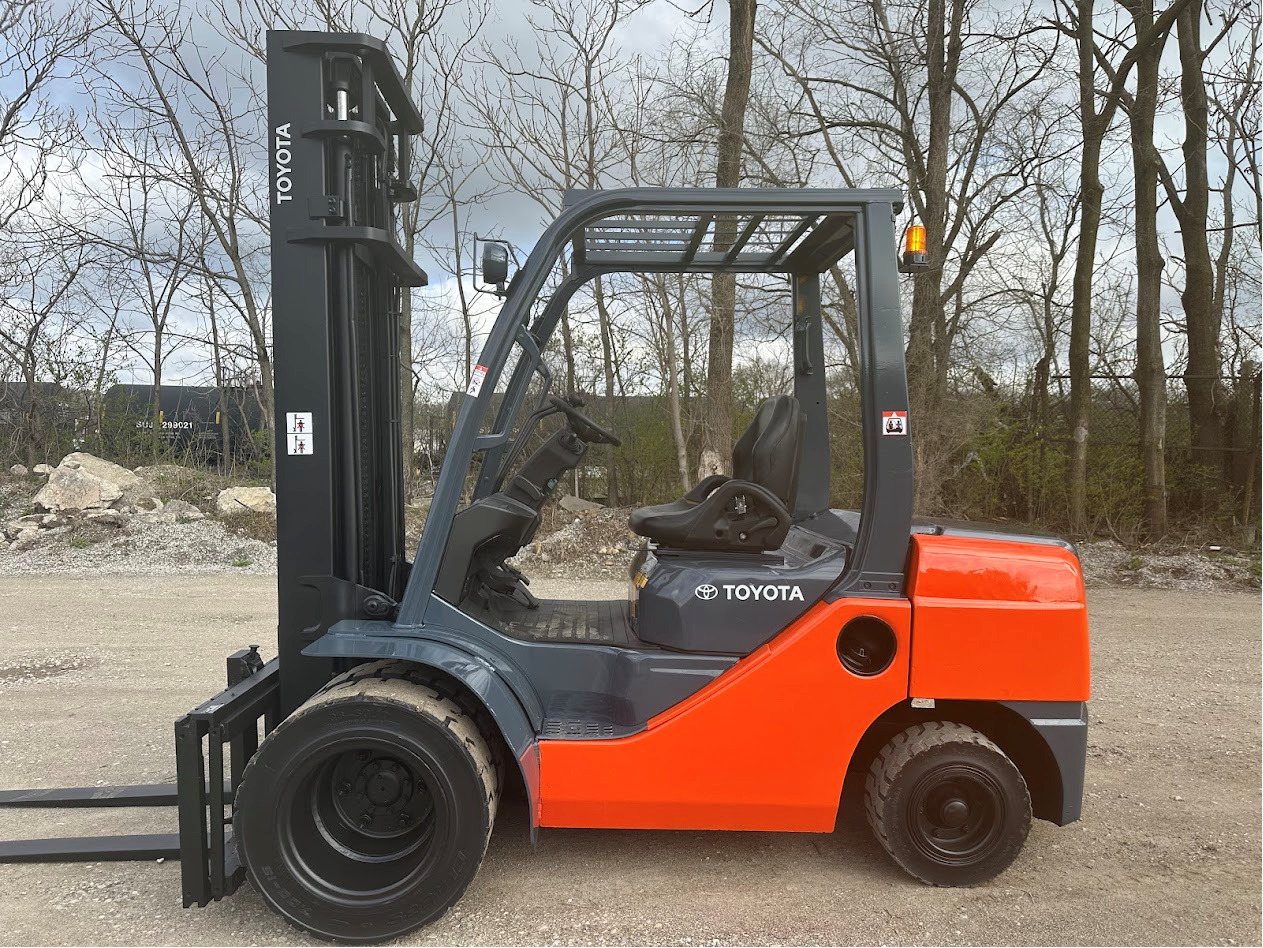 2013 Toyota Industrial Equipment Mfg. 8FDU32 in Bristol, PA