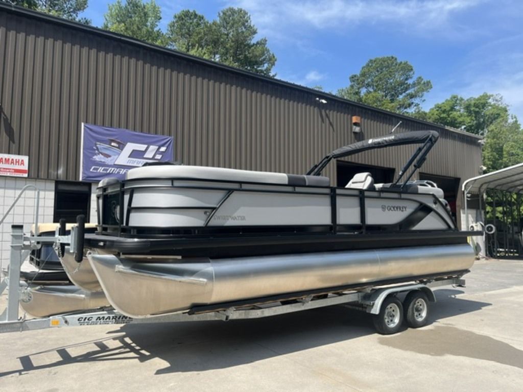 2026 Godfrey - Sweetwater 2286SBC 2486 SFL in irmo SC