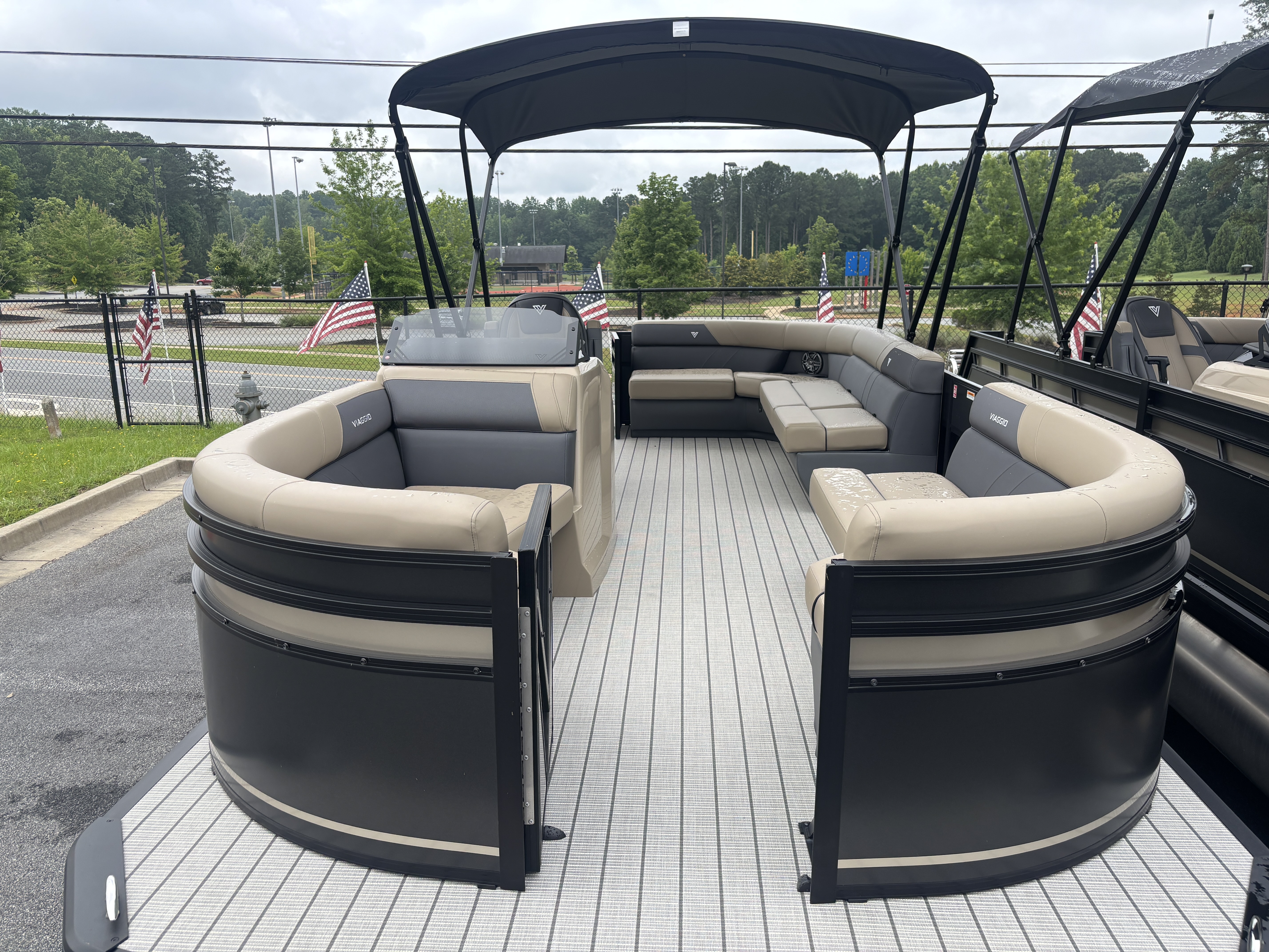 2026 Viaggio Lago V20C V w/2026 Yamaha F90LB - 90HP - 4-Stroke Engin V22F in acworth GA