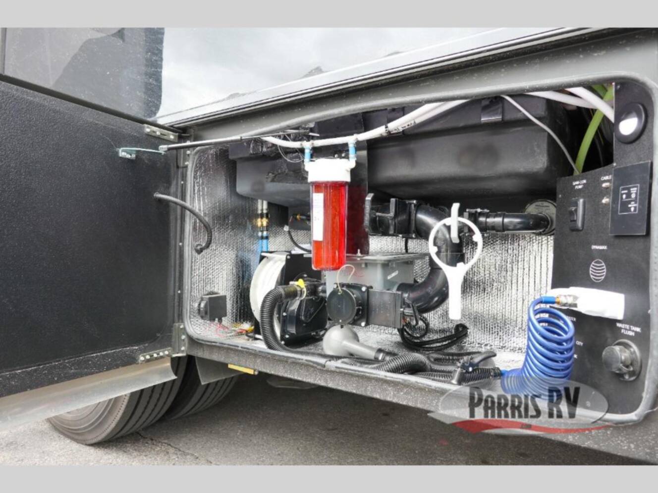 A photo of this 2026 Dynamax DX3 34KD