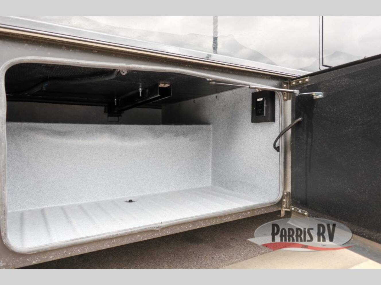 A photo of this 2026 Dynamax DX3 34KD