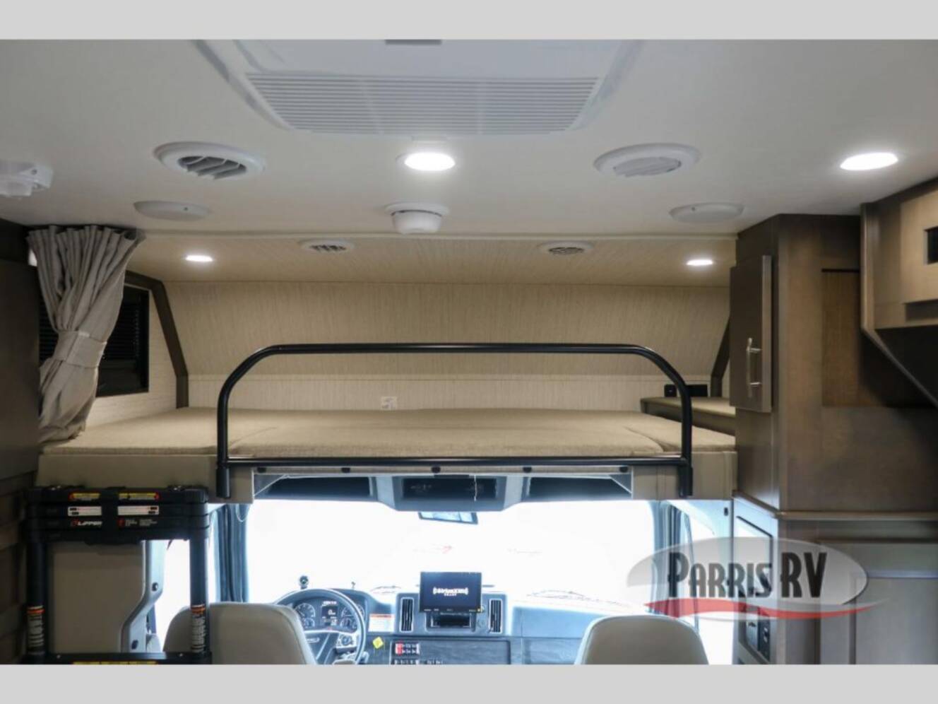 A photo of this 2026 Dynamax DX3 34KD