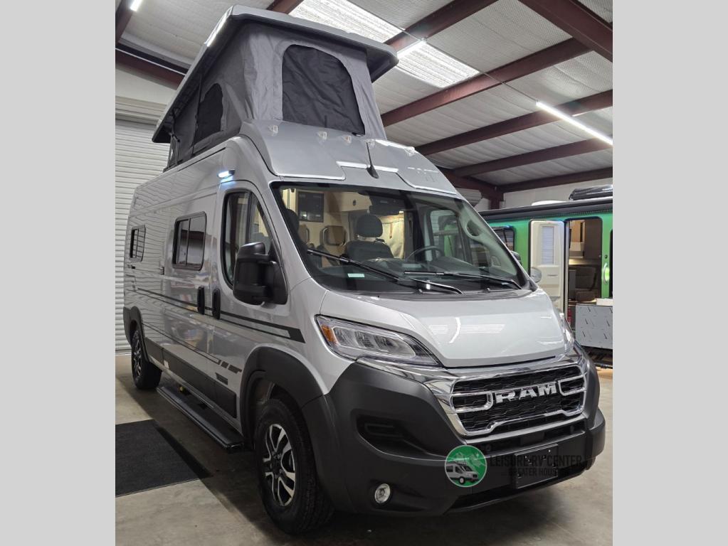2027 Winnebago Solis 59P in willis TX