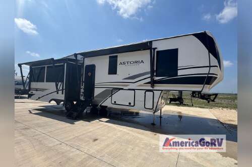 2026 Dutchmen Rv Astoria 3173RLP in seguin TX
