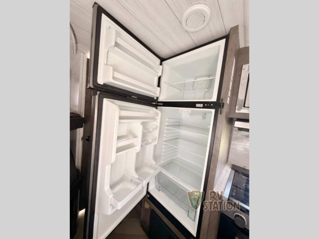 A photo of this 2022 Forest River Rv Salem Cruise Lite 261BHXL