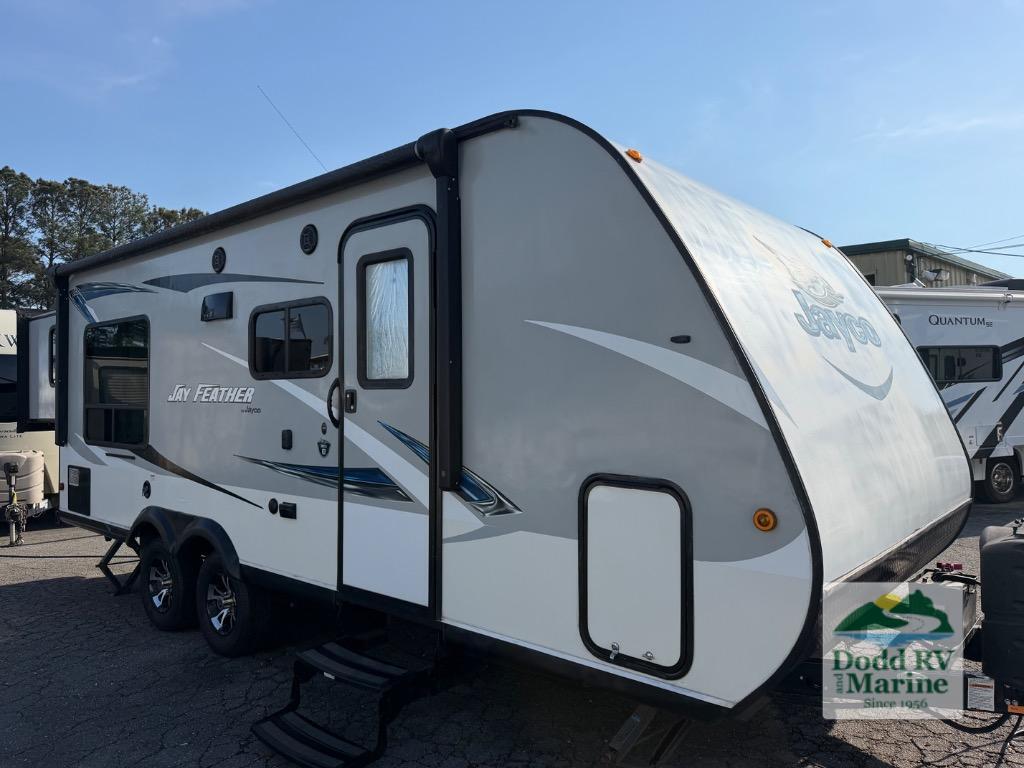 2017 Jayco Jay Feather 213 in yorktown VA