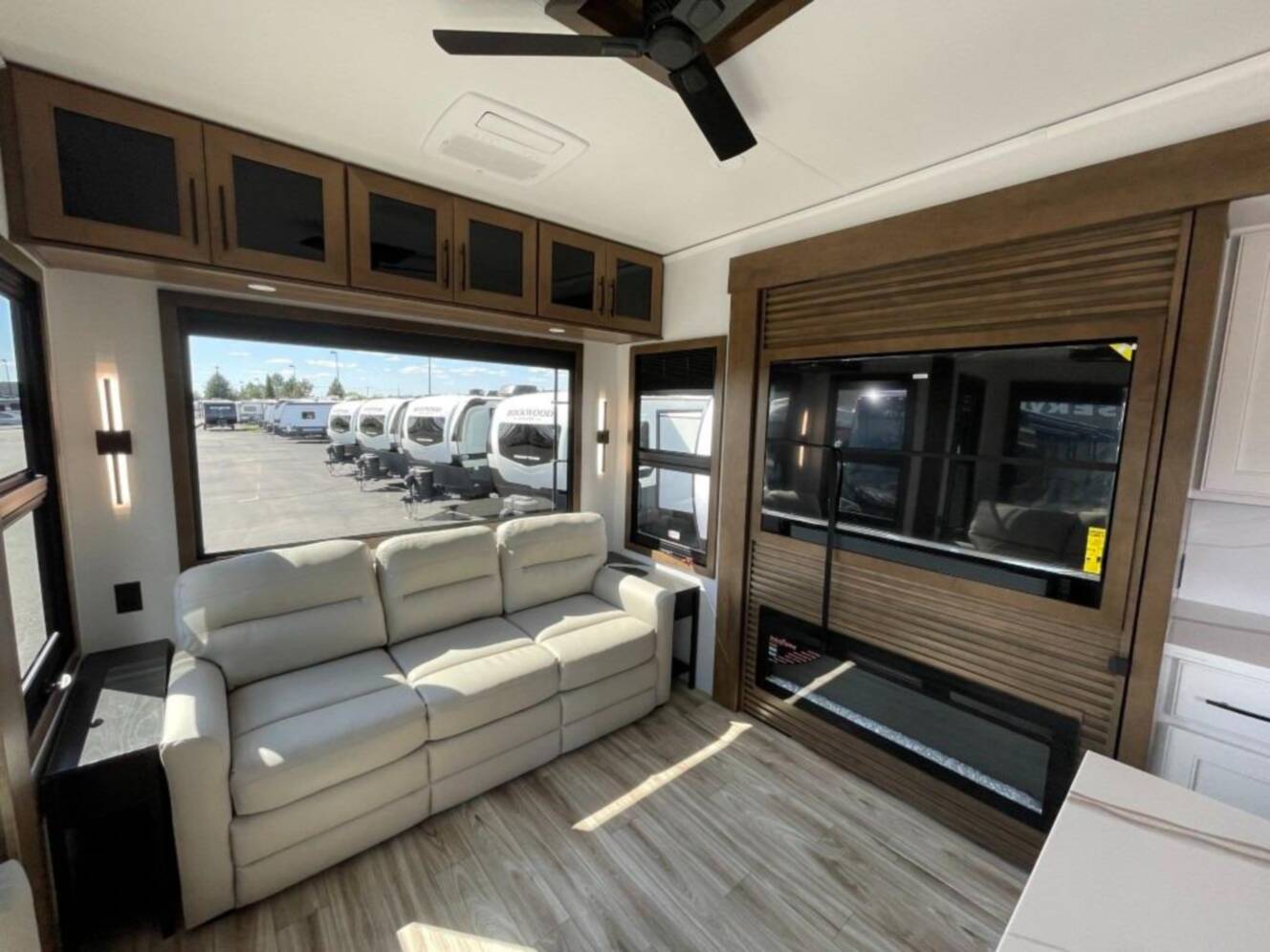 A photo of this 2026 Keystone Rv Montana 3100RL