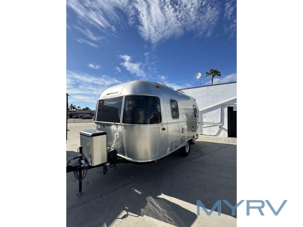 2022 Airstream Bambi 19CB in el cajon CA