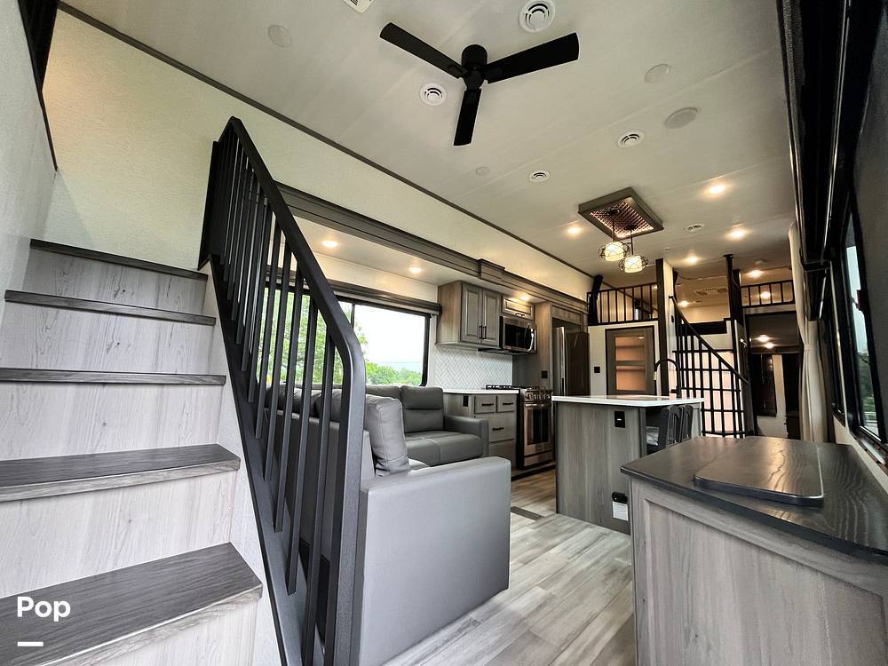 2025 Keystone Residence 401CLDL in johnson city TX