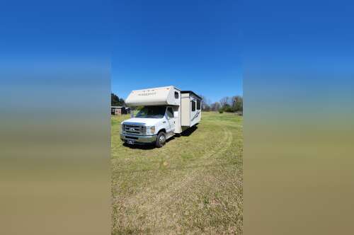 2016 Winnebago MINNIE WINNIE 31K in delaware AR