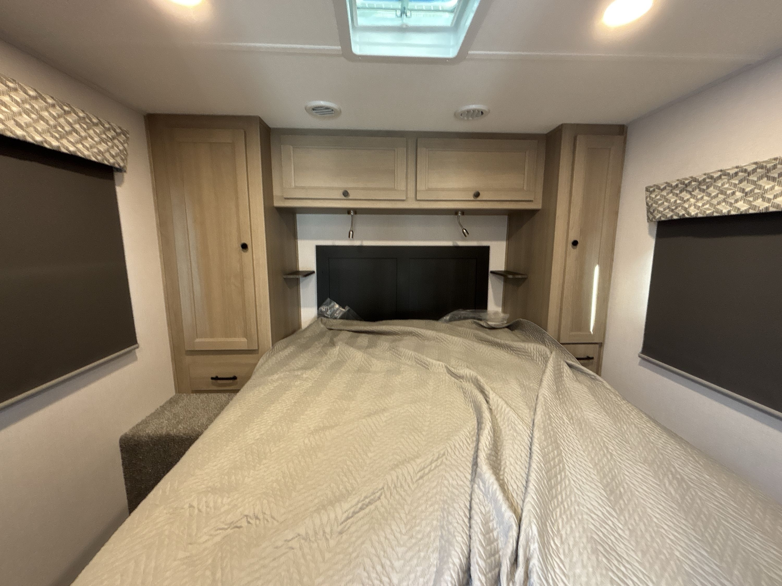 2026 Forest River SUNSEEKER LE 2850SF 2850SLE in rossford OH