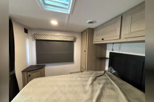 2026 Forest River SUNSEEKER LE 2850SF 2850SLE in rossford OH