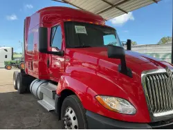 2020 INTERNATIONAL LT625