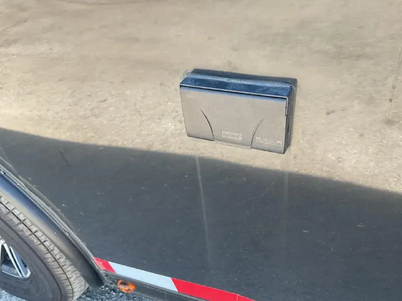 2023 VINTAGE P832 PLATINUM 32 TRAILER
