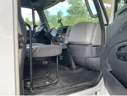 2018 INTERNATIONAL 4300