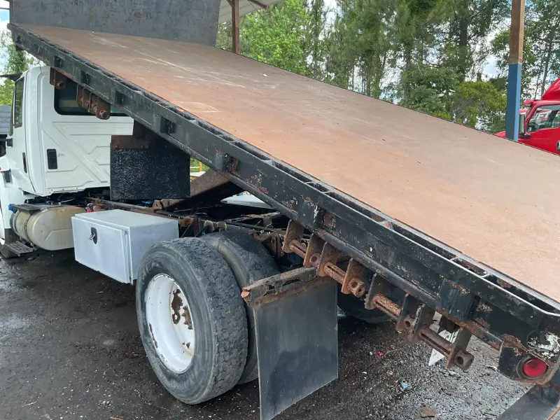 2018 INTERNATIONAL 4300