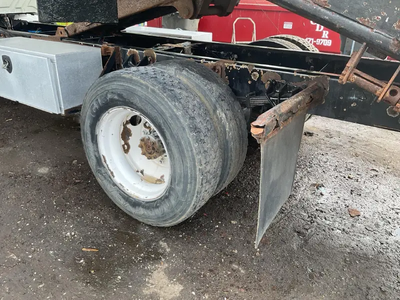 2018 INTERNATIONAL 4300