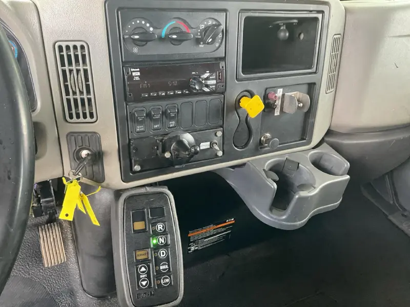 2018 INTERNATIONAL 4300