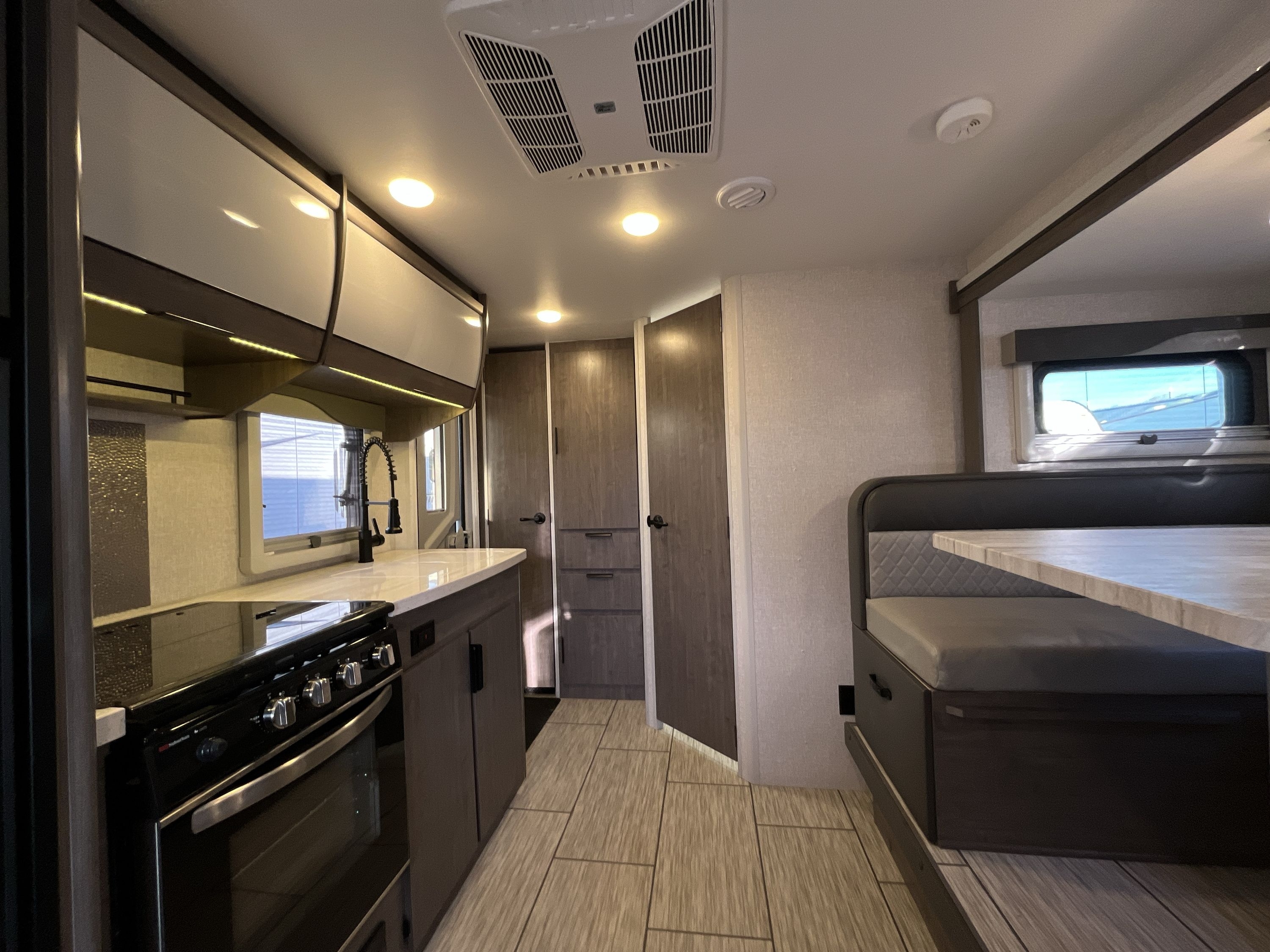 2022 Lance LANCE 1685 in bend OR