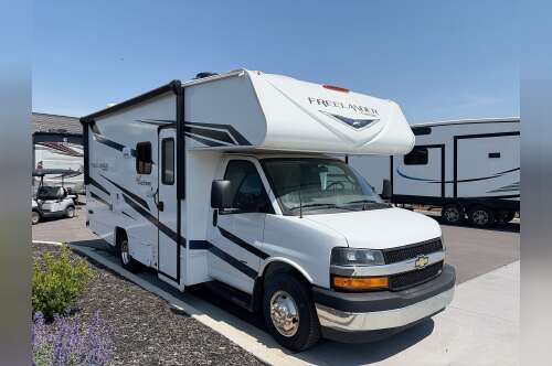 2023 Coachmen FREELANDER 22XGC in kodak TN
