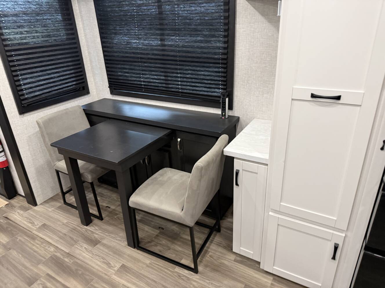 A photo of this 2025 Jayco SEISMIC 399