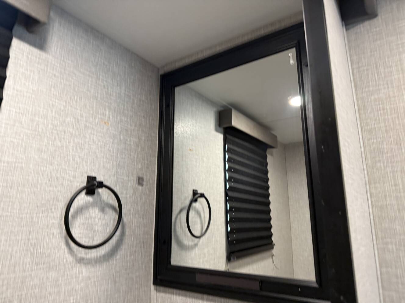 A photo of this 2025 Jayco SEISMIC 399