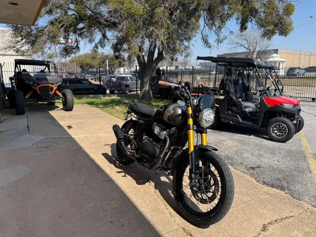2025 Royal Enfield BEAR 650 650 in Arlington, TX