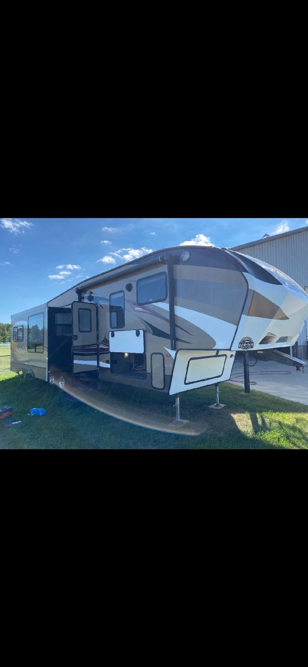 2015 Keystone COUGAR 336BHS in cheboygan MI