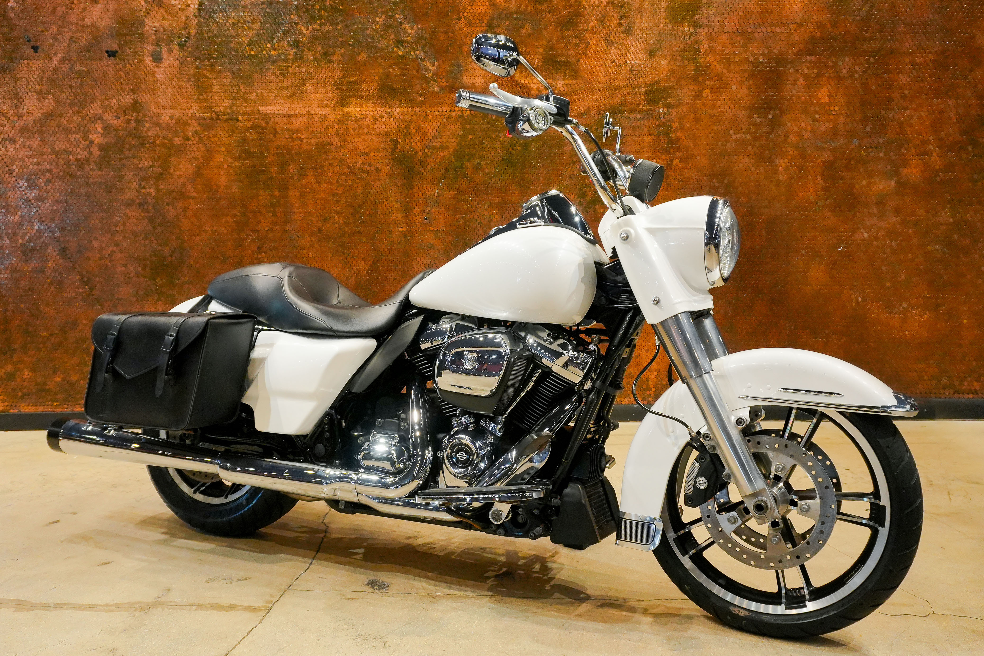 2021 Harley-Davidson ROAD KING in Miami, FL