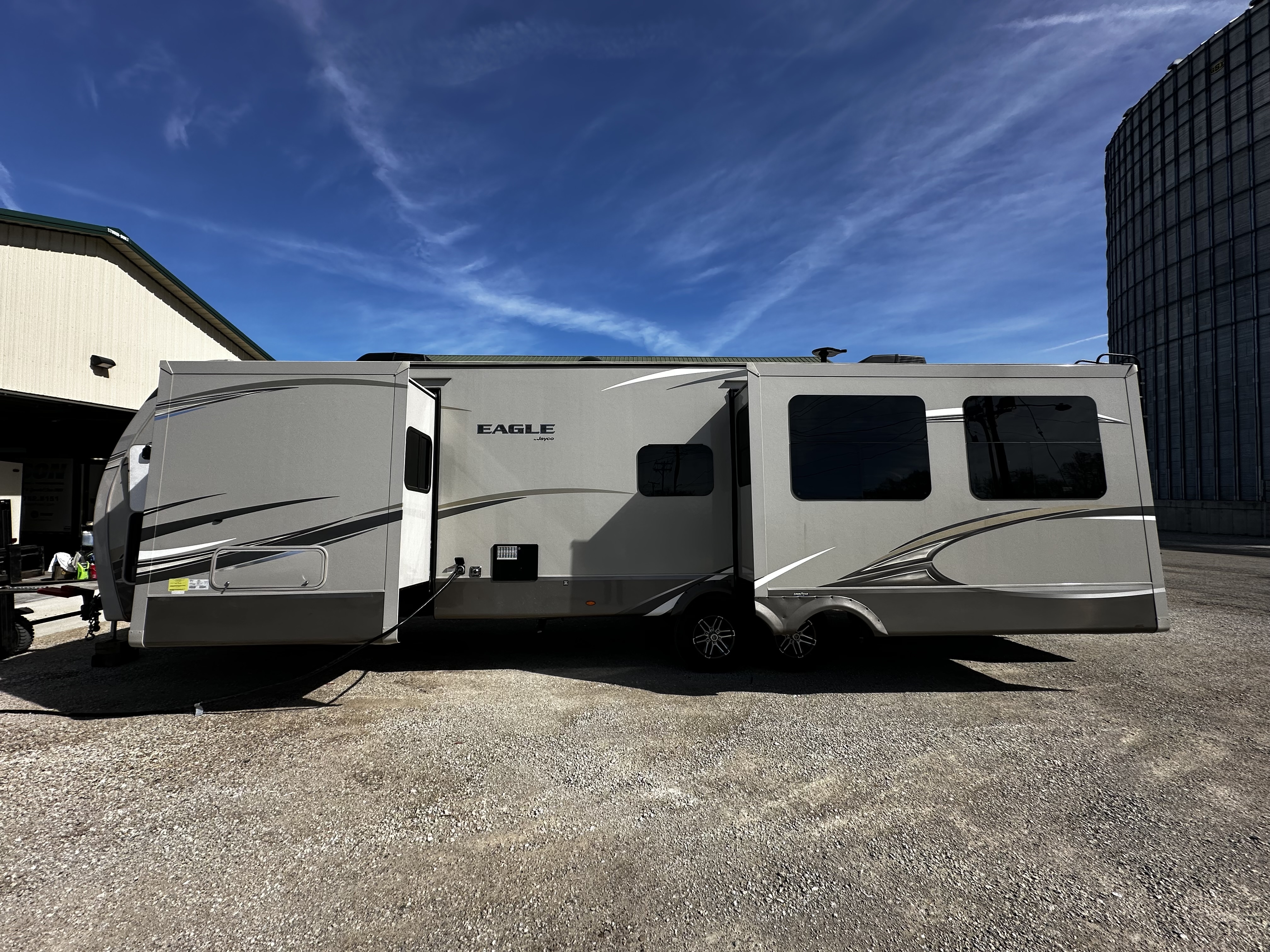 2020 Jayco EAGLE 332CBOK in monticello IL