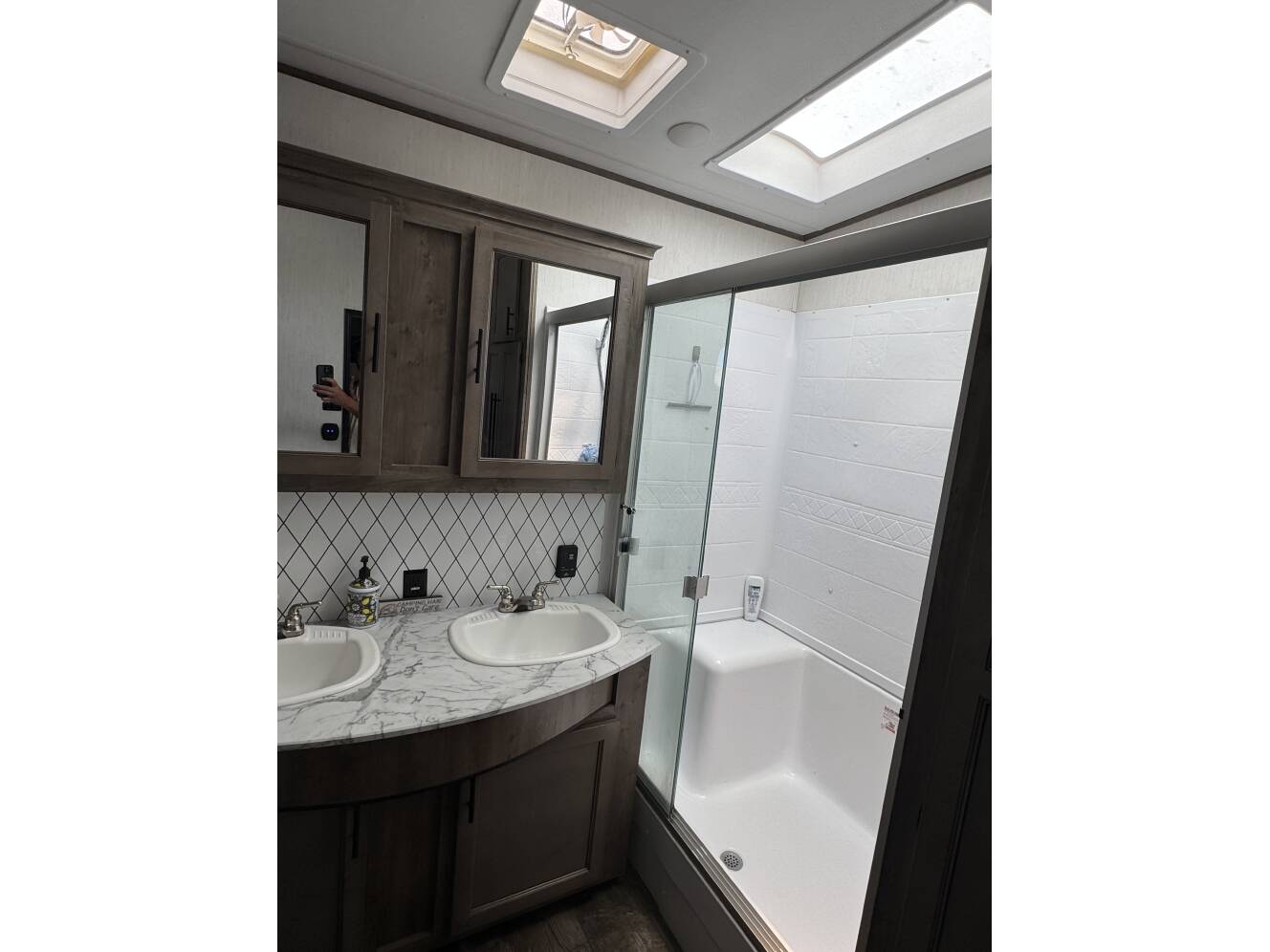 A photo of this 2022 Forest River SABRE 37FLH