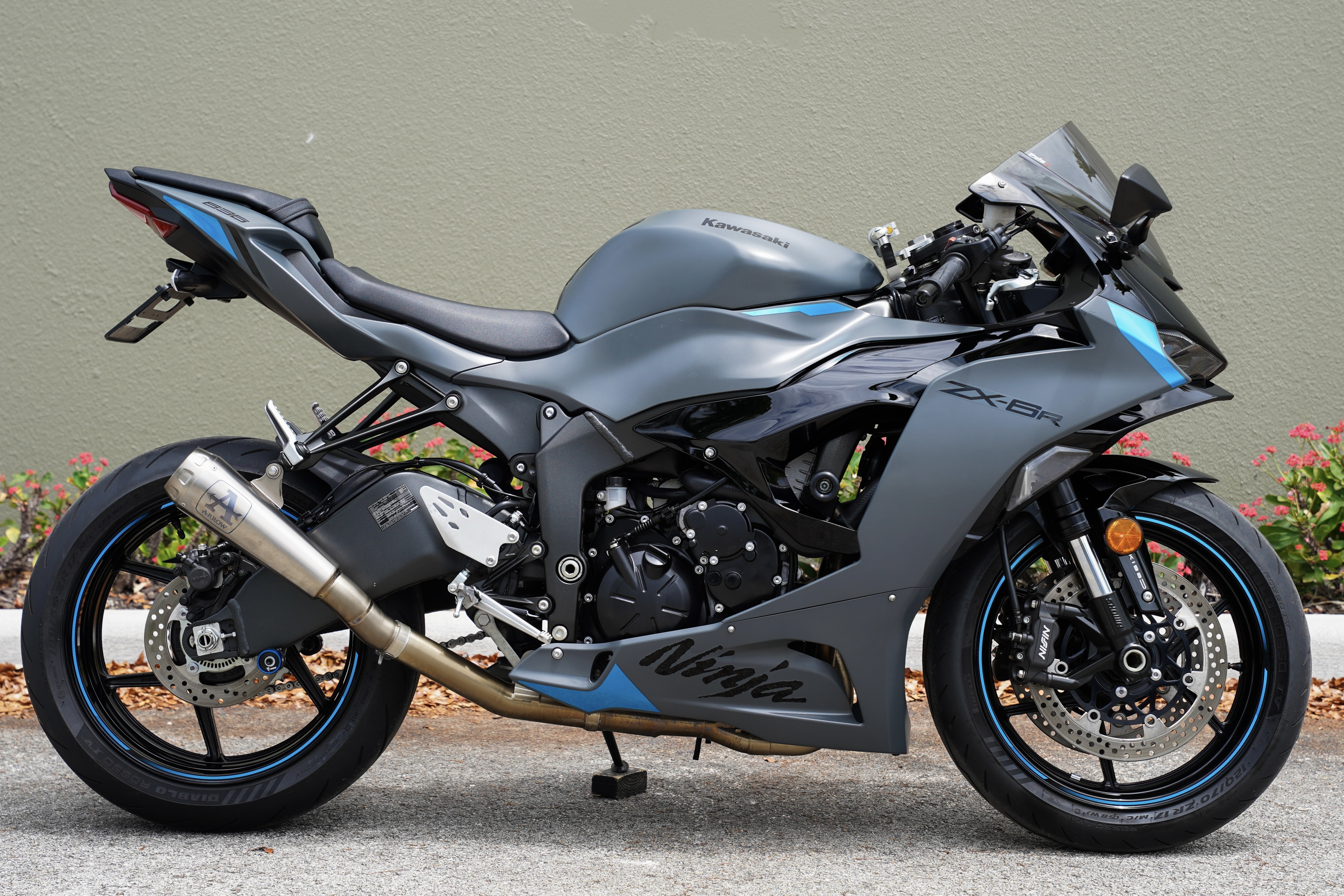 S. Gray Base Ninja Motorcycles For Sale Near 33170 - Kawasaki