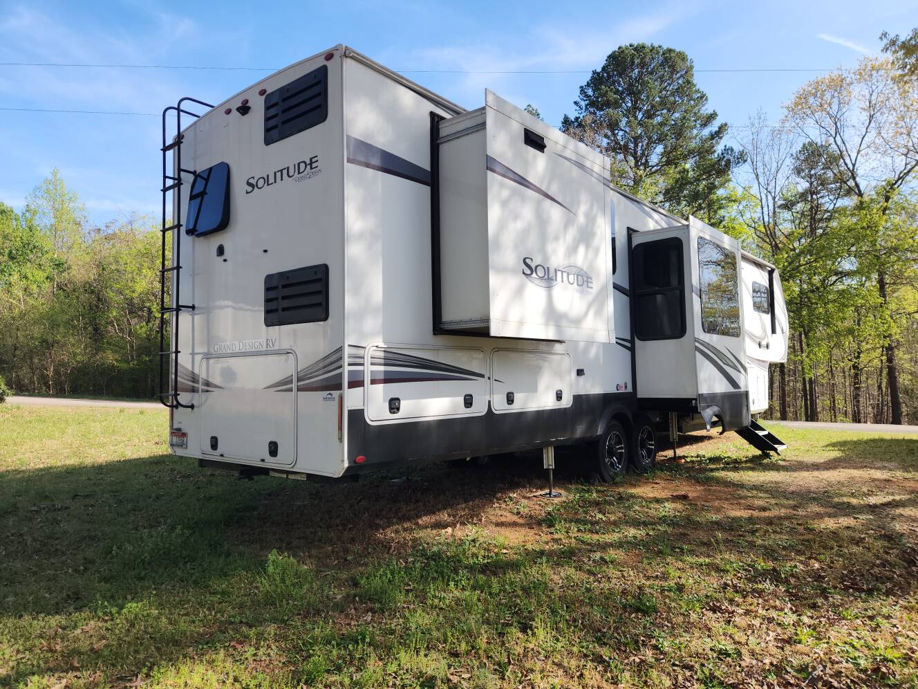 A photo of this 2022 Grand Design SOLITUDE 390RK R