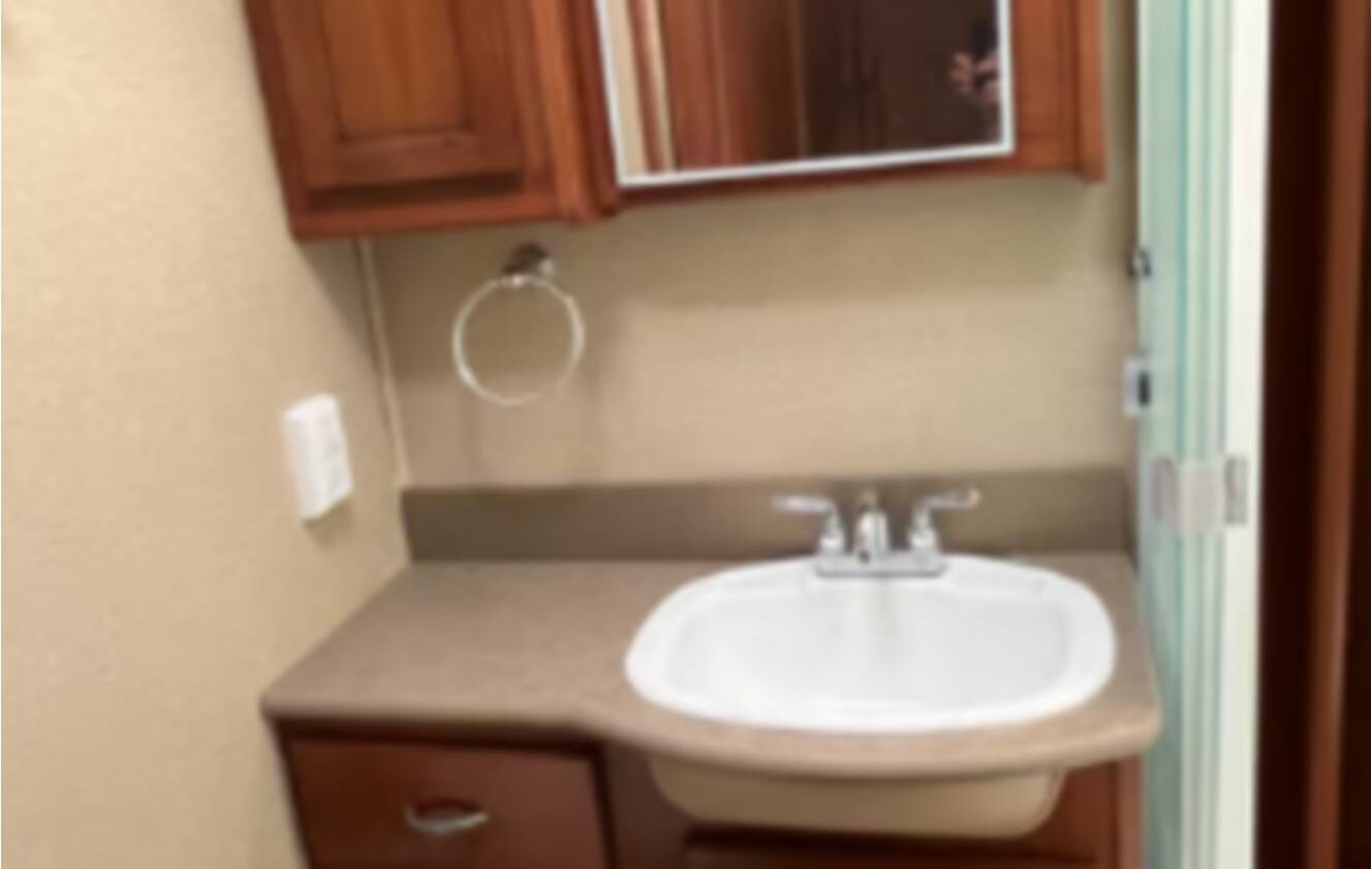 A photo of this 2016 Holiday Rambler ADMIRAL XE 31W