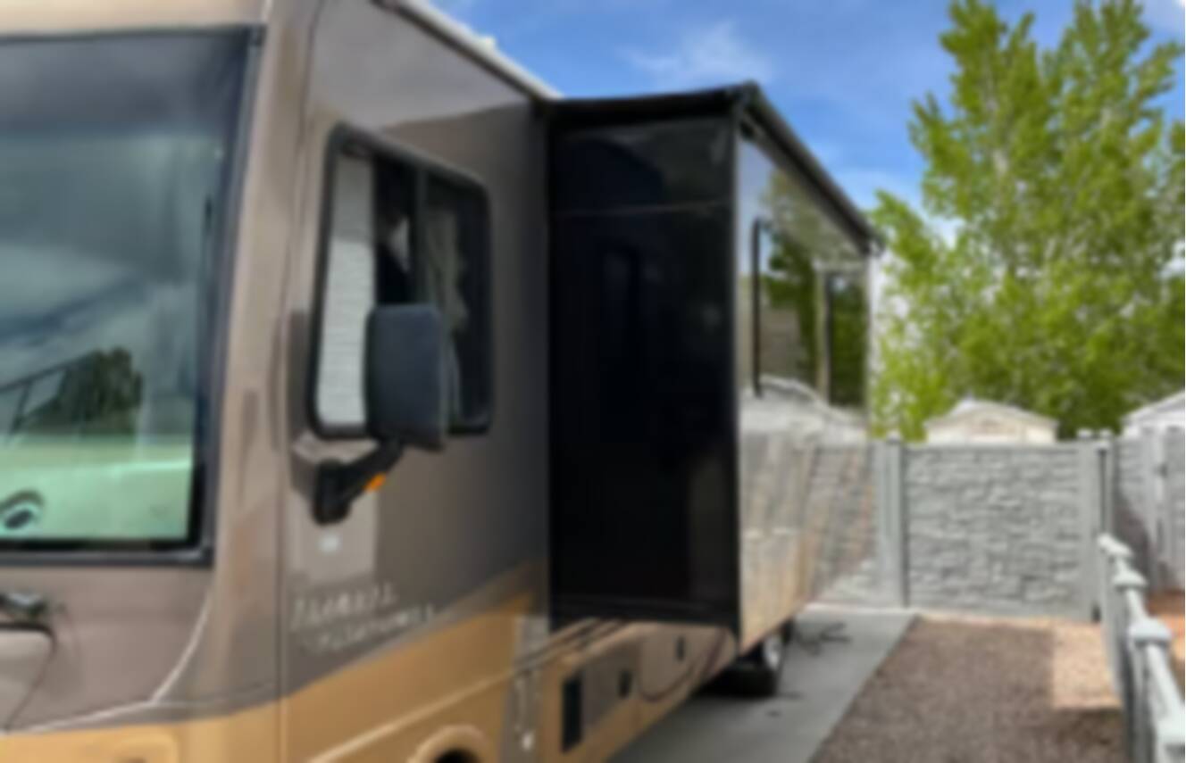 A photo of this 2016 Holiday Rambler ADMIRAL XE 31W