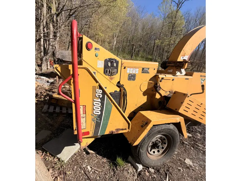 2012 VERMEER BC 1000XL