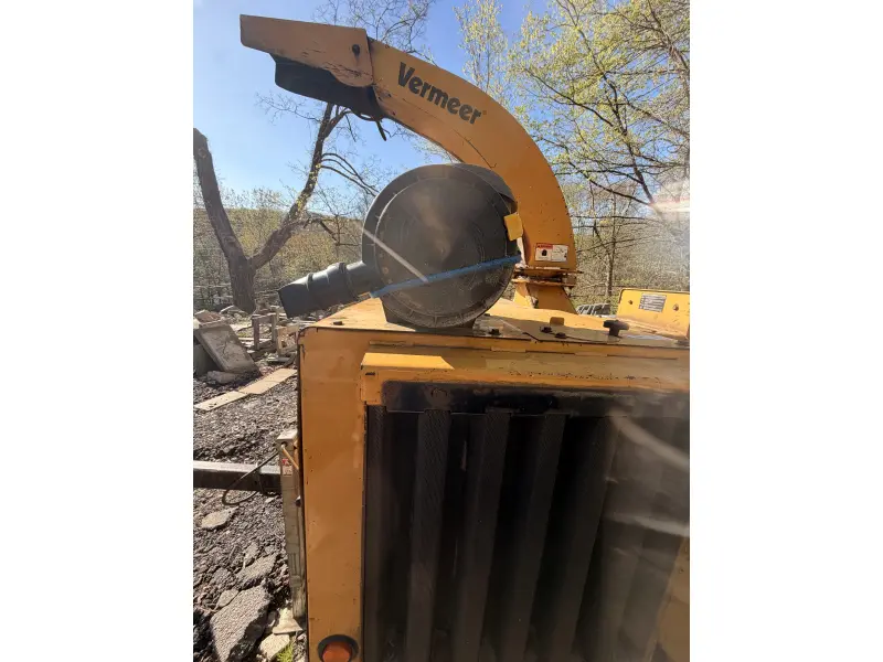 2012 VERMEER BC 1000XL