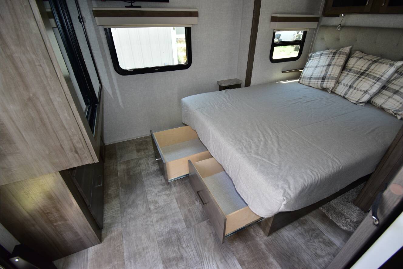 A photo of this 2022 Forest River ROCKWOOD MINI LITE 2516S