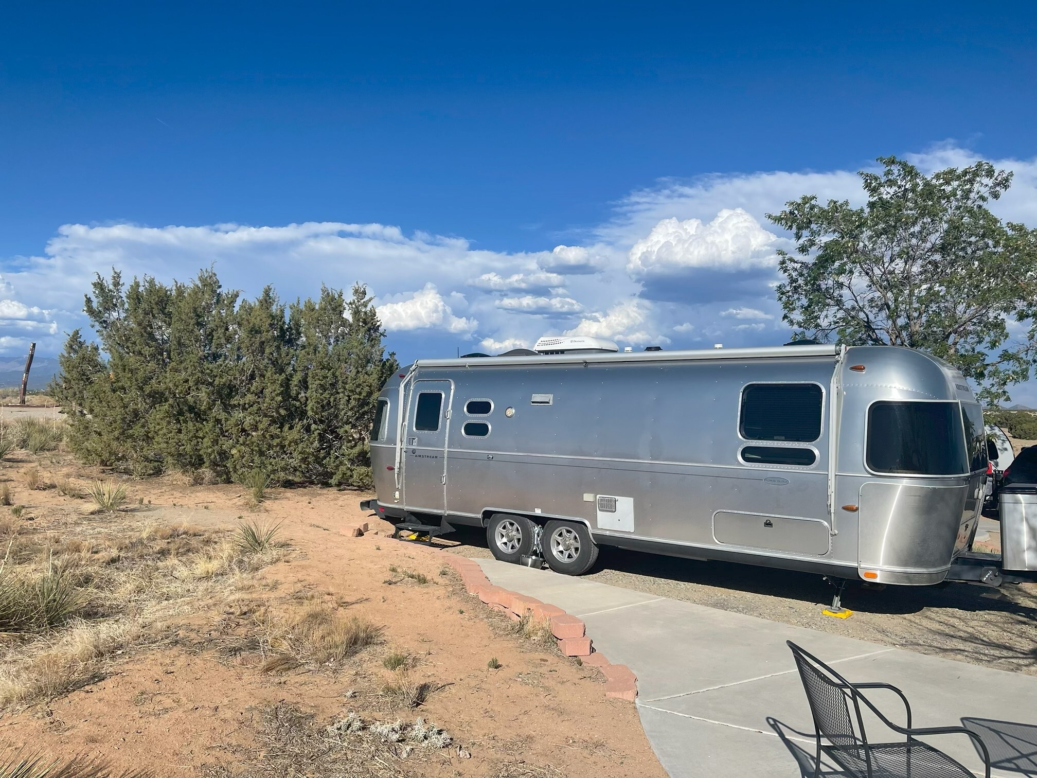 2014 Airstream FLYING CLOUD 27FB TWIN RV