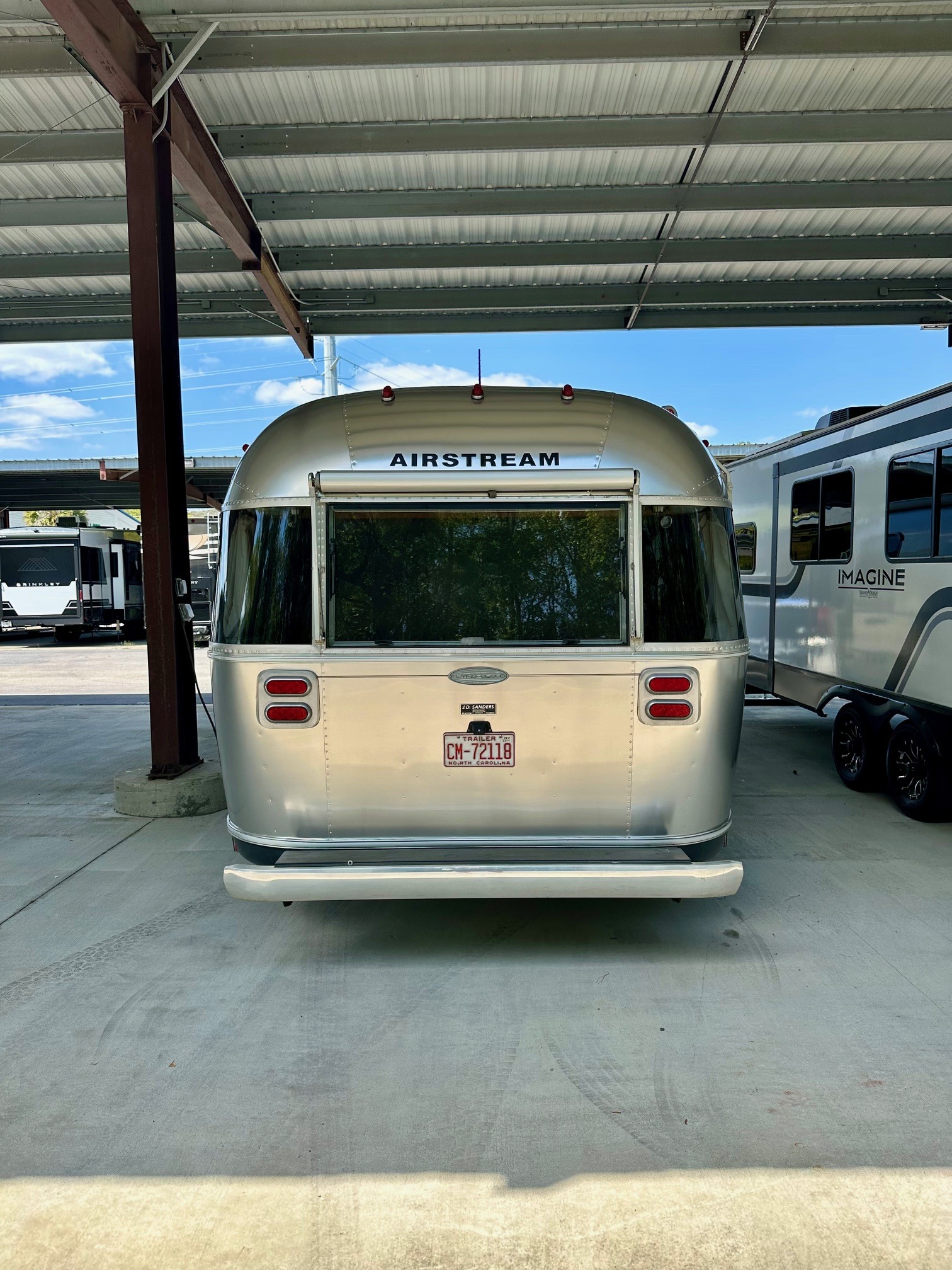 2014 Airstream FLYING CLOUD 27FB TWIN in port royal SC