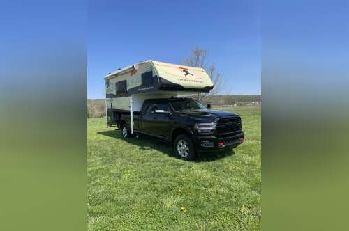 2021 Lance 960 Truck Camper in los angeles CA