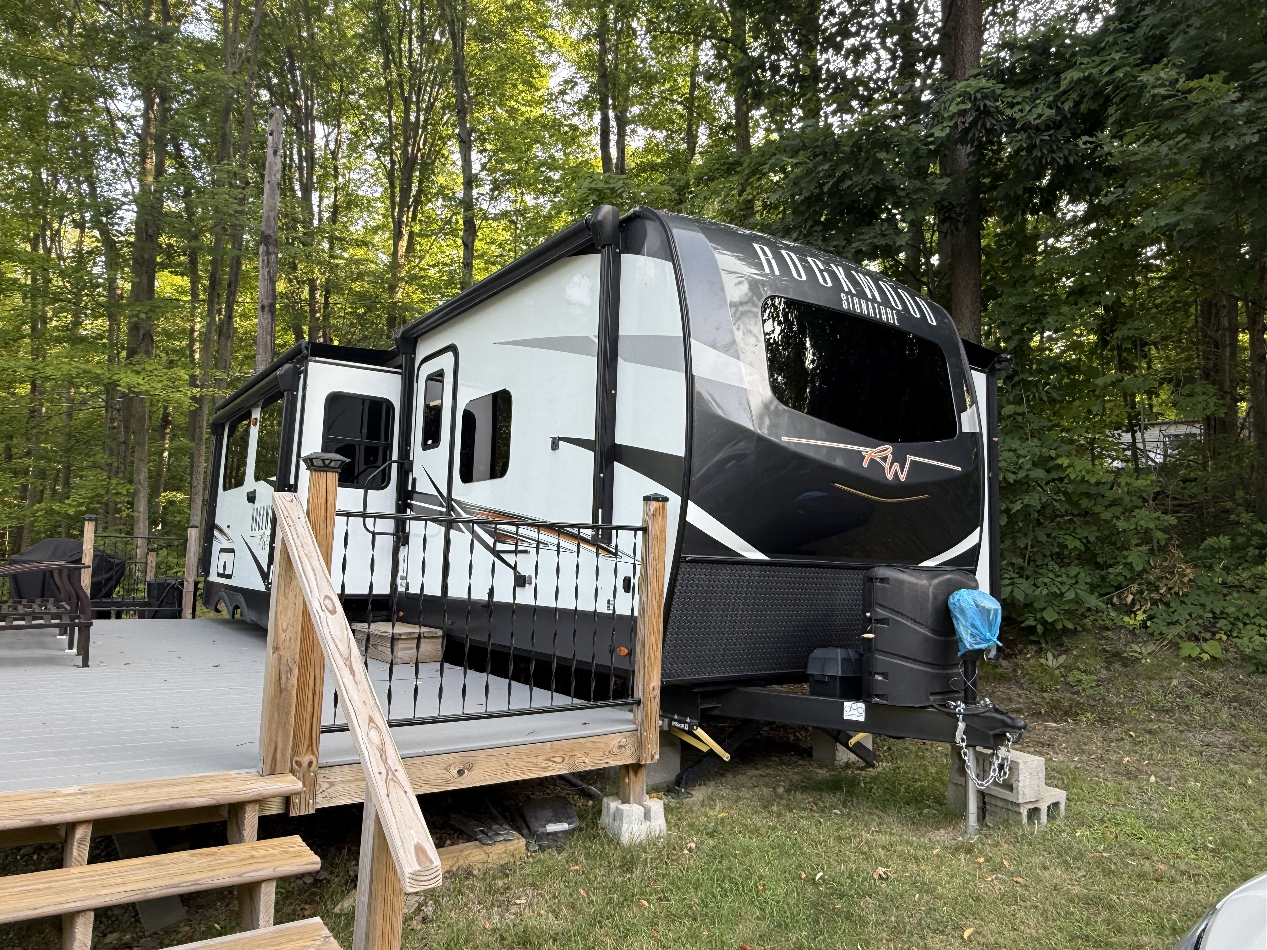 2021 Forest River ROCKWOOD 8336BH in ashville NY